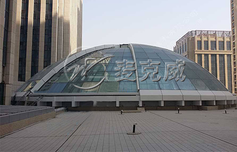 旋转开合天窗 旋转开合天窗