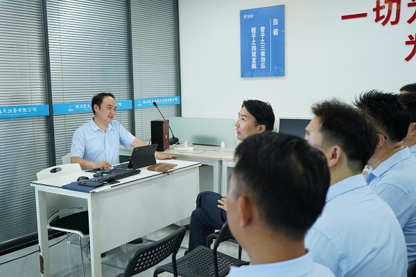welcome海洋之神销售总经理朱总发言